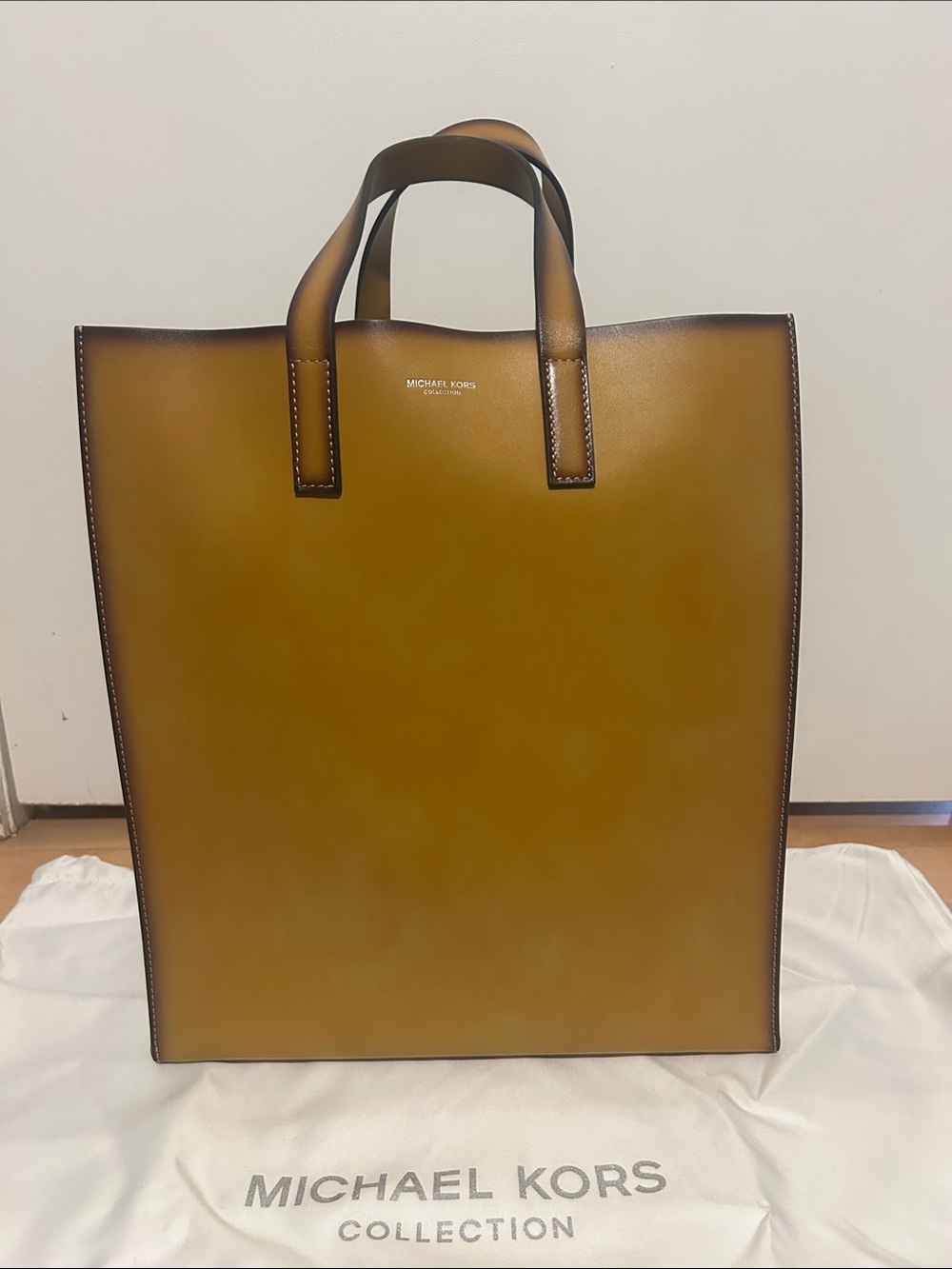 Michael Kors Men’s Collection Tan Cognac Leather Vertical Tote